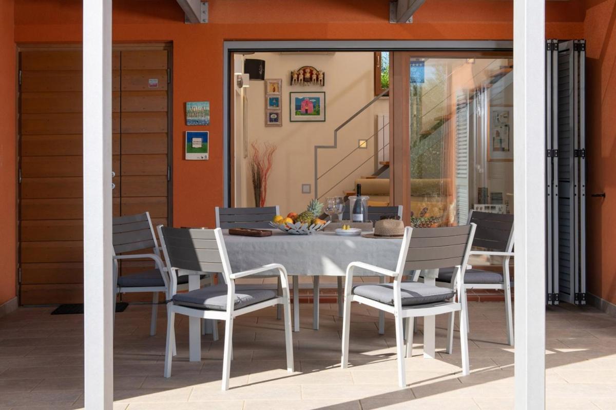 Villa Emili In Medulin - Haus Fuer 4-5 Personen Kültér fotó