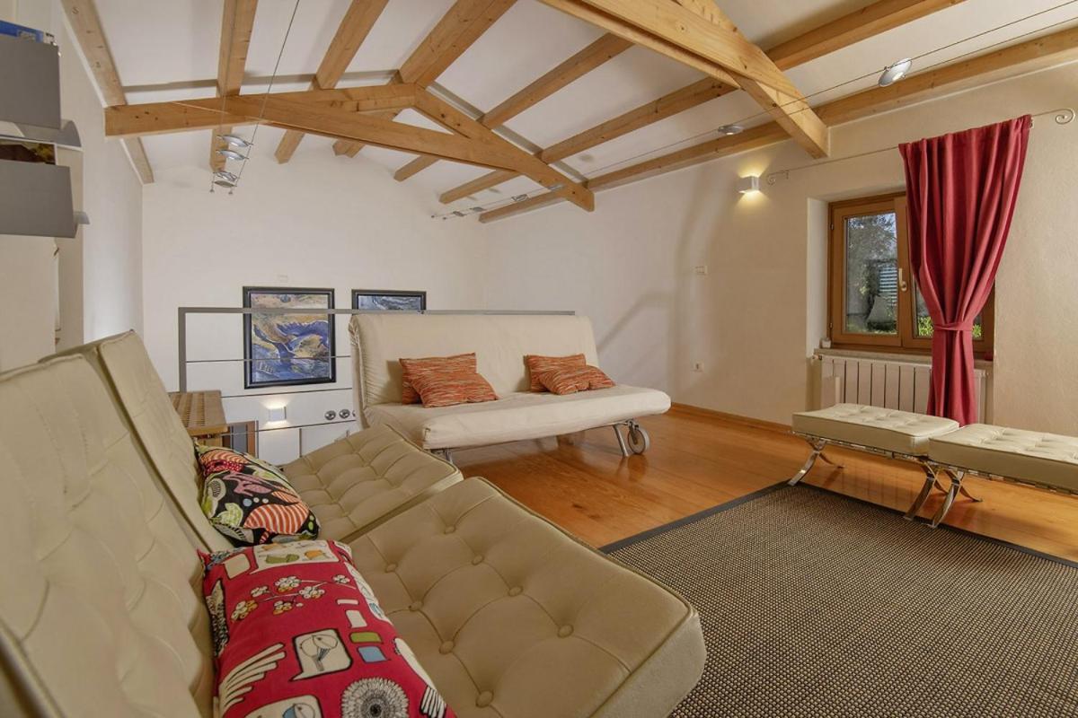 Villa Emili In Medulin - Haus Fuer 4-5 Personen Kültér fotó